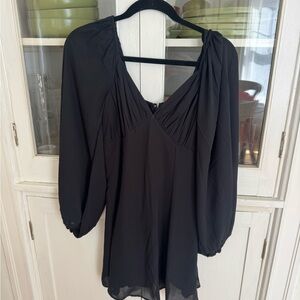 Abercrombie & Fitch Black Long-Sleeve V-Neck Dress
